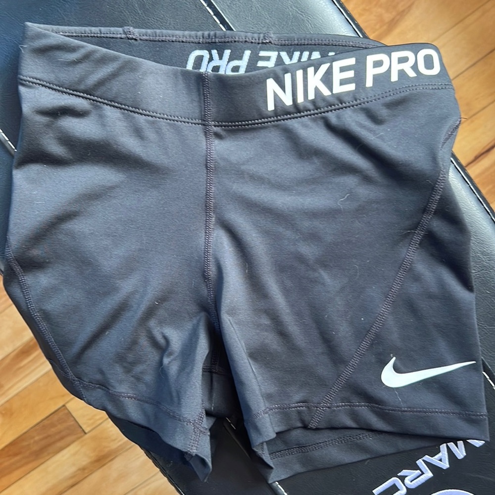 Nike Pro Shorts | Small